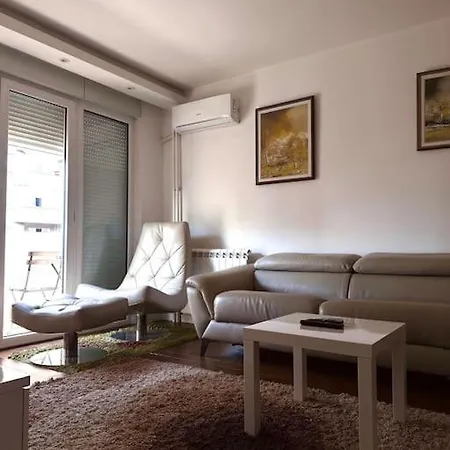 Central Suite Apartment Belgrade